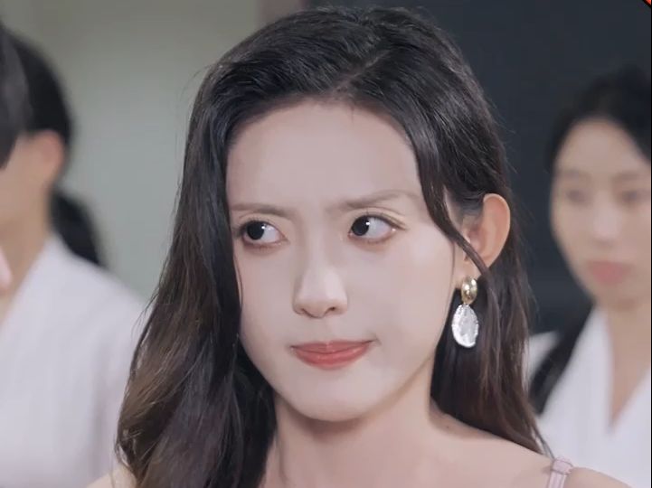 现在的短剧质量这么高吗？&前妻重金求复合我却对钱不感兴趣