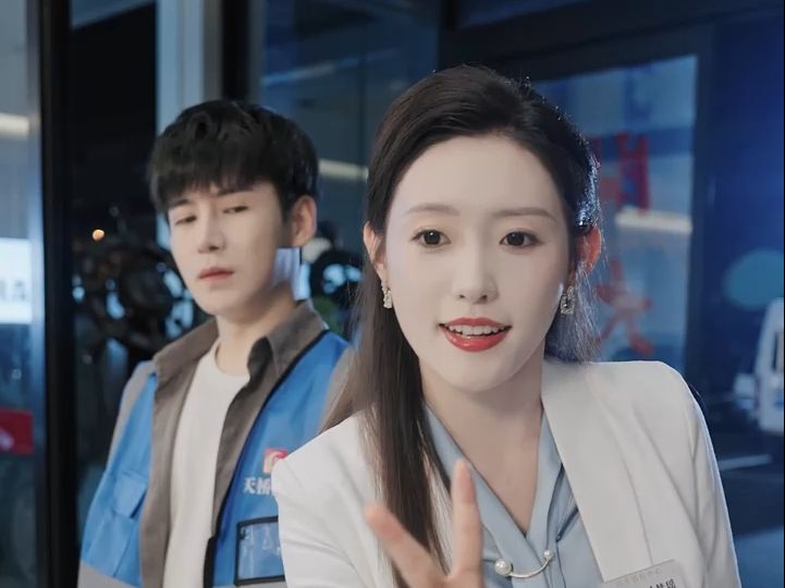 买豪车，竟然送美女！-前妻重金求复合我却对钱不感兴趣