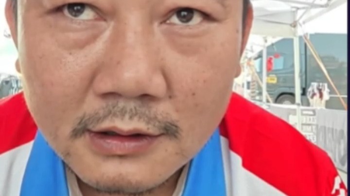 张雪门店收意外险钱却不买保单？张雪暴怒：这是欺诈！10倍退还，门店直接关掉，还要送他去坐牢！