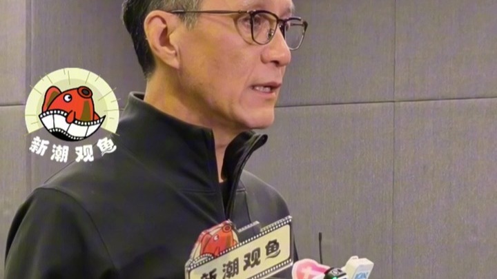 冯远征苦恼招不到一米六女演员和一米七男演员，艺校都招高富帅了