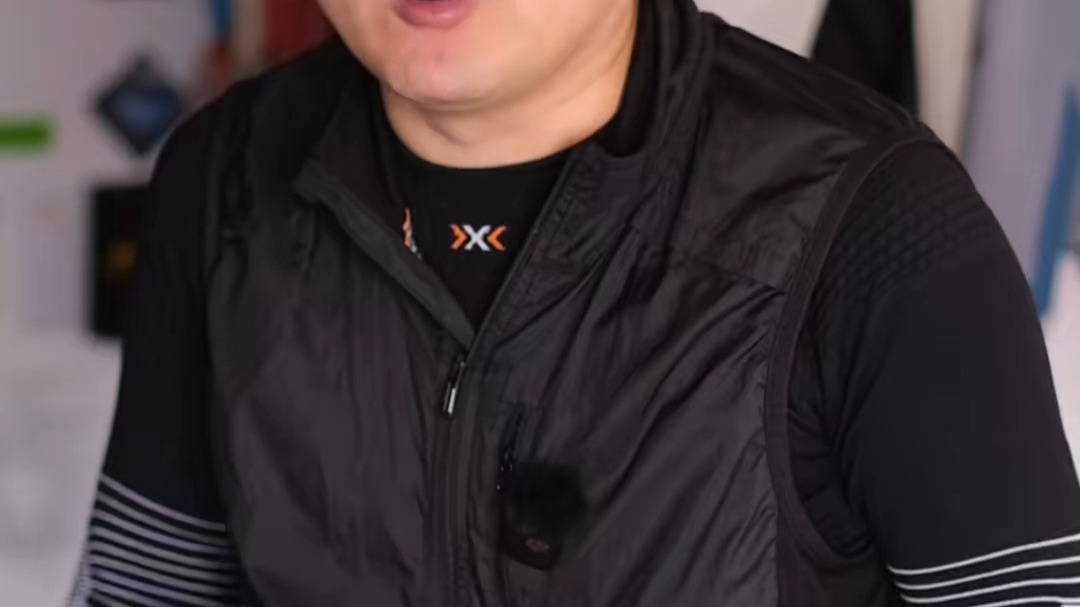 冬天户外运动怕冷？可以试下室内动感单车！#节后甩肉大作战#健身减脂#动感单车#摩刻动感单车-7558730083663334694