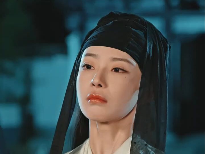 桃源小县令#姐姐，嘿丝可不是让你套头上的~