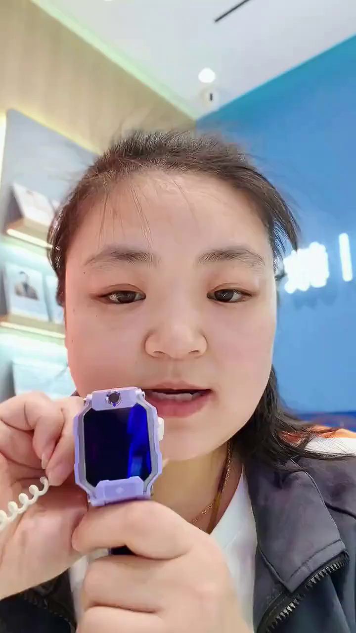 小天才儿童手表，碰一碰交友，孩子超喜欢